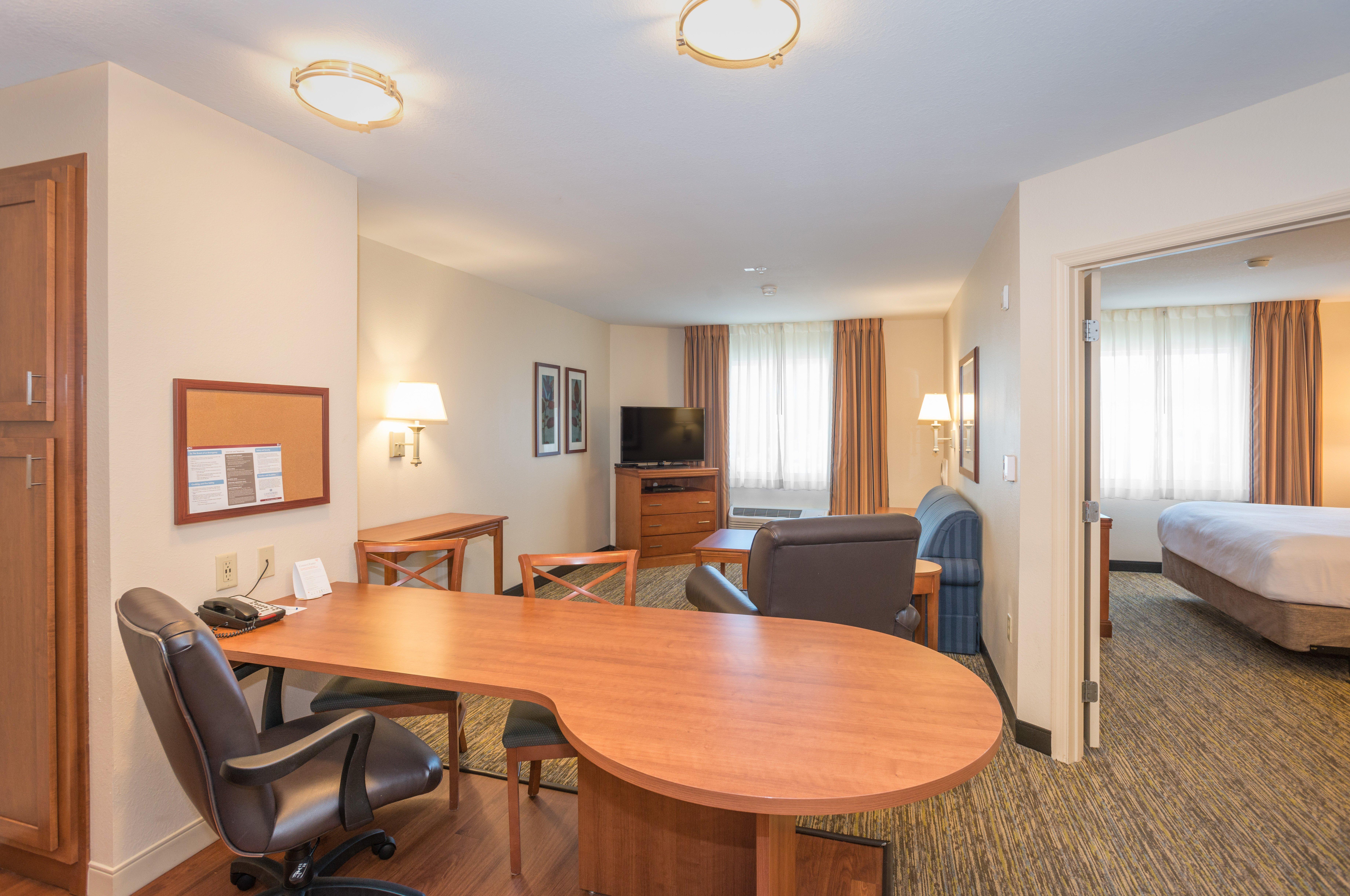 Candlewood Suites Mobile-Downtown By Ihg Esterno foto