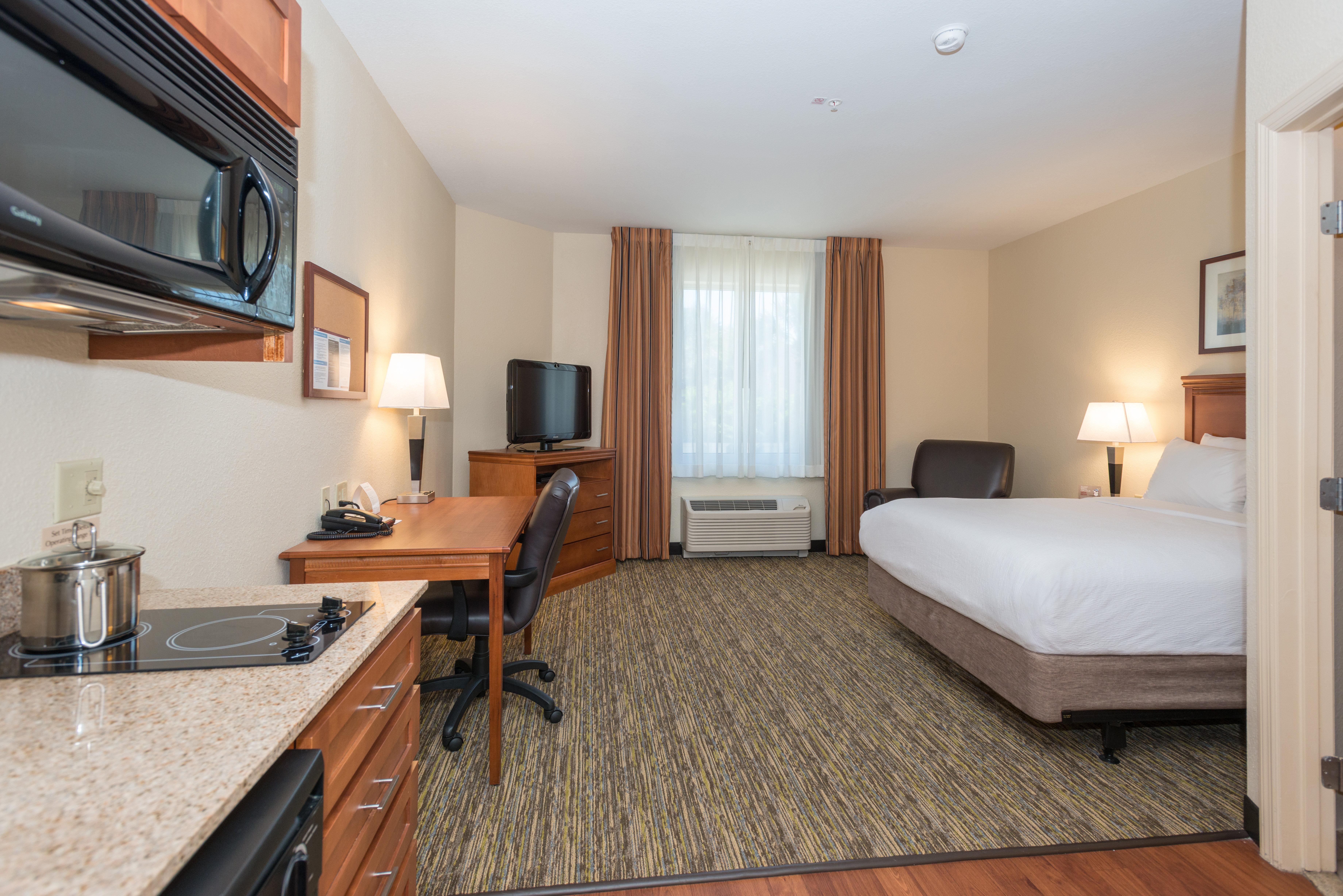 Candlewood Suites Mobile-Downtown By Ihg Esterno foto