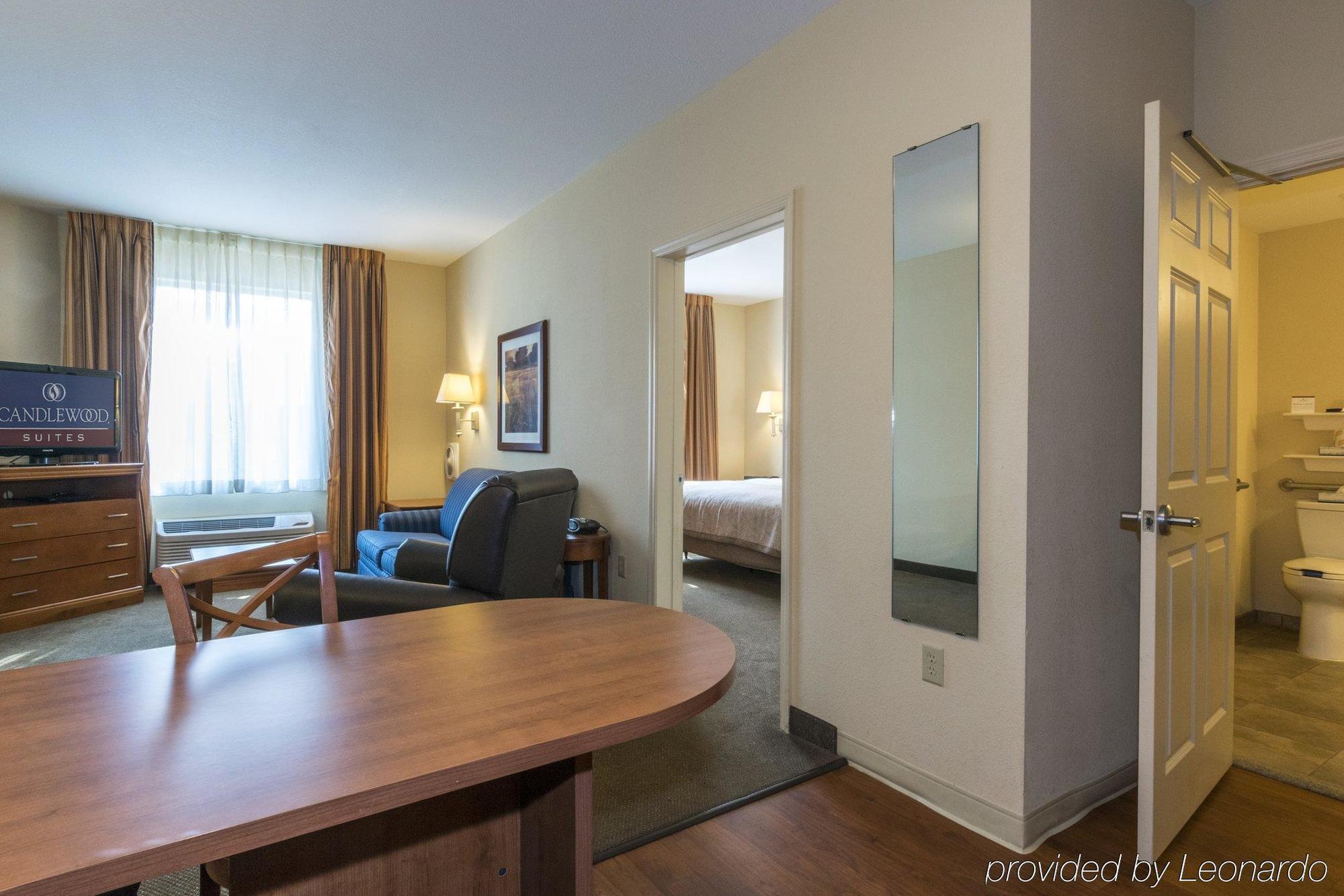Candlewood Suites Mobile-Downtown By Ihg Esterno foto