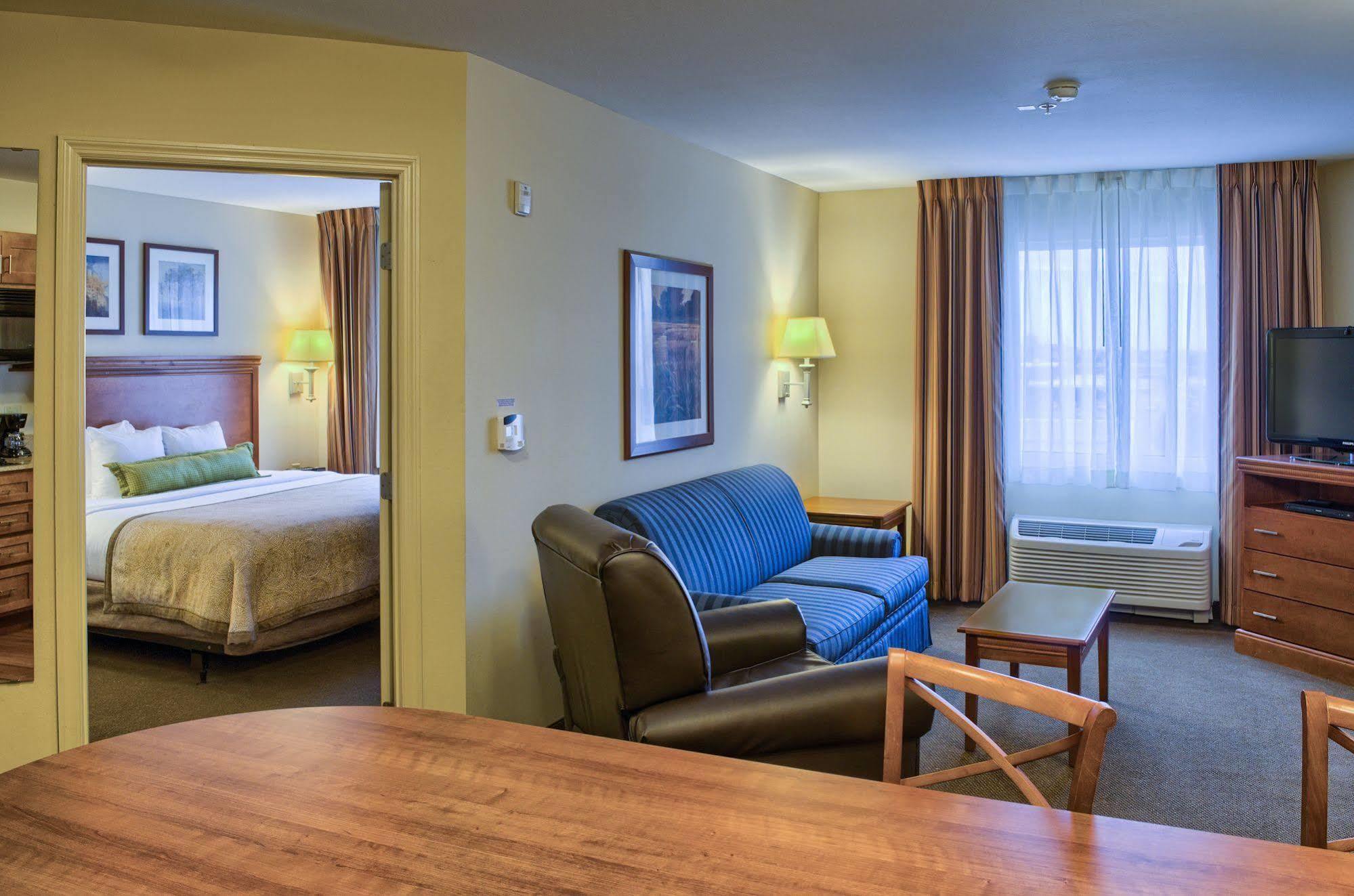 Candlewood Suites Mobile-Downtown By Ihg Esterno foto